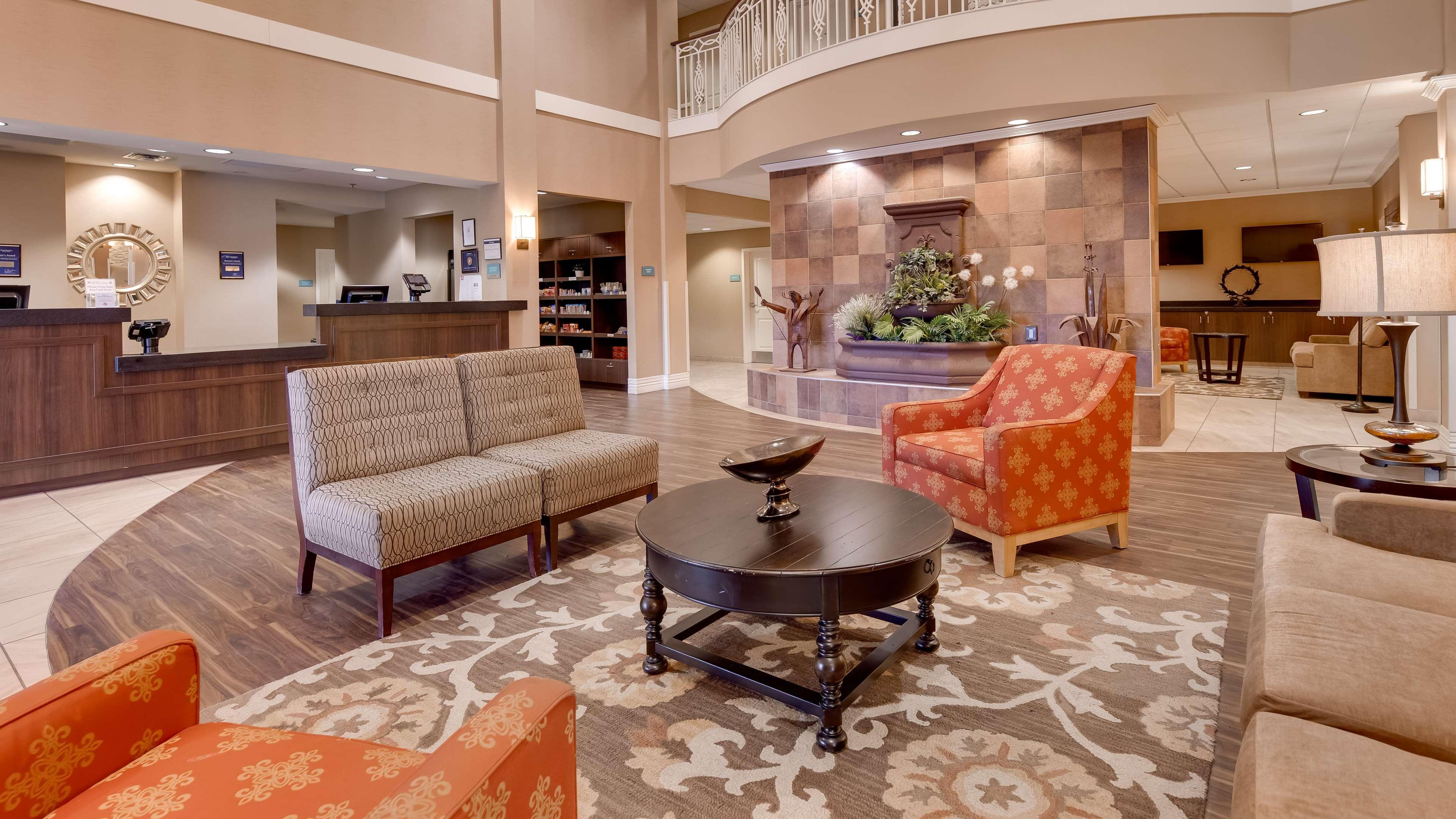 Best Western Plus Chalmette Hotel Exterior photo
