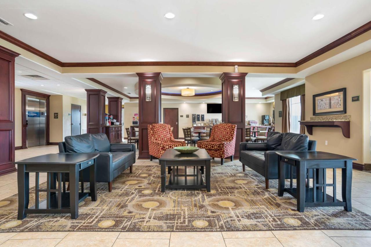 Best Western Plus Chalmette Hotel Exterior photo